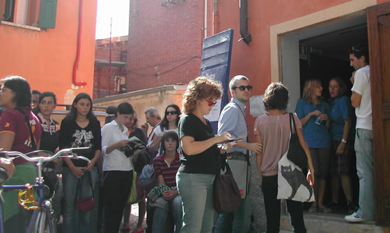 L'attesa al teatro di S. Leonardo